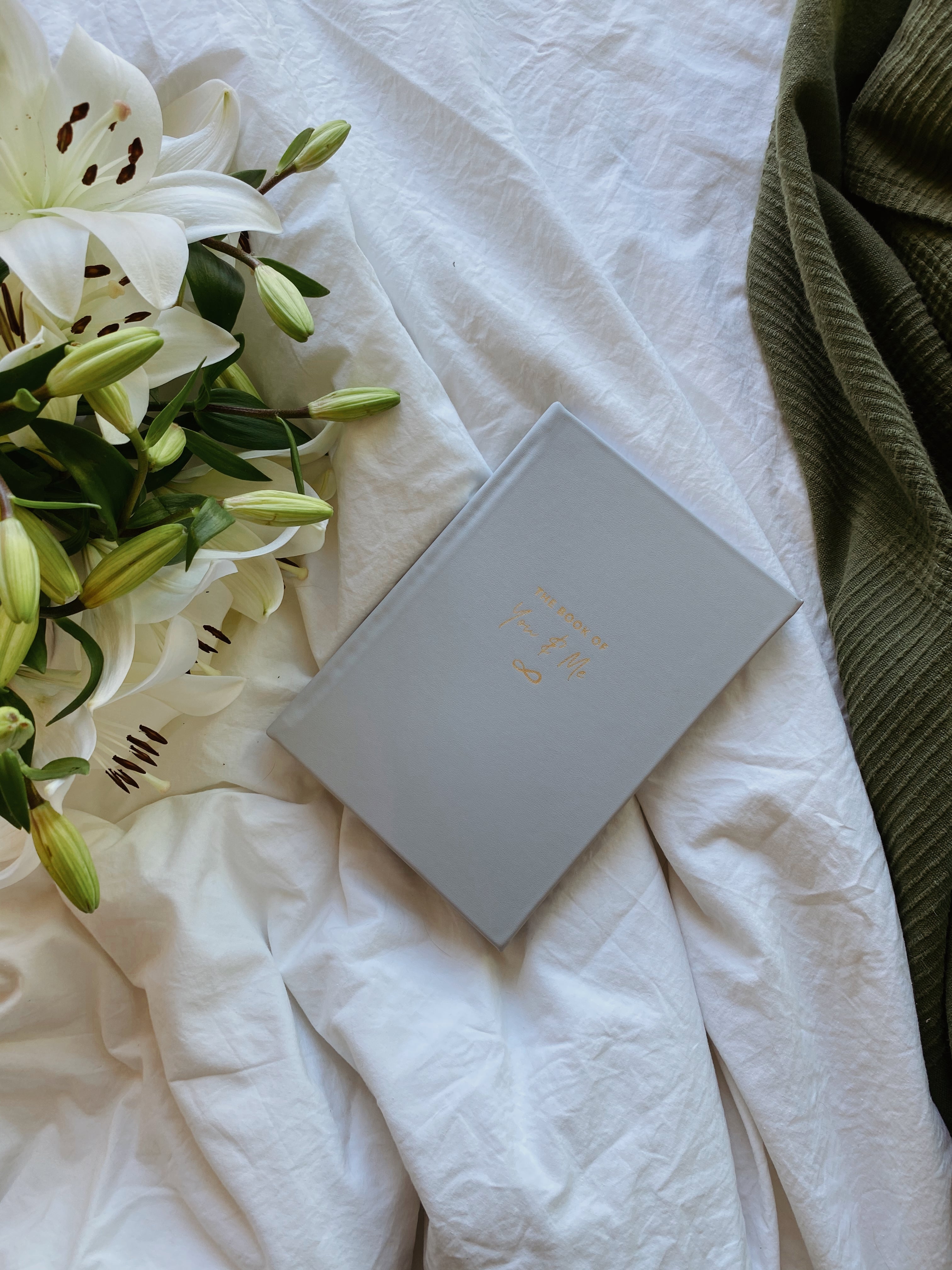 The Book Of You & Me: Couples Journal – lamare